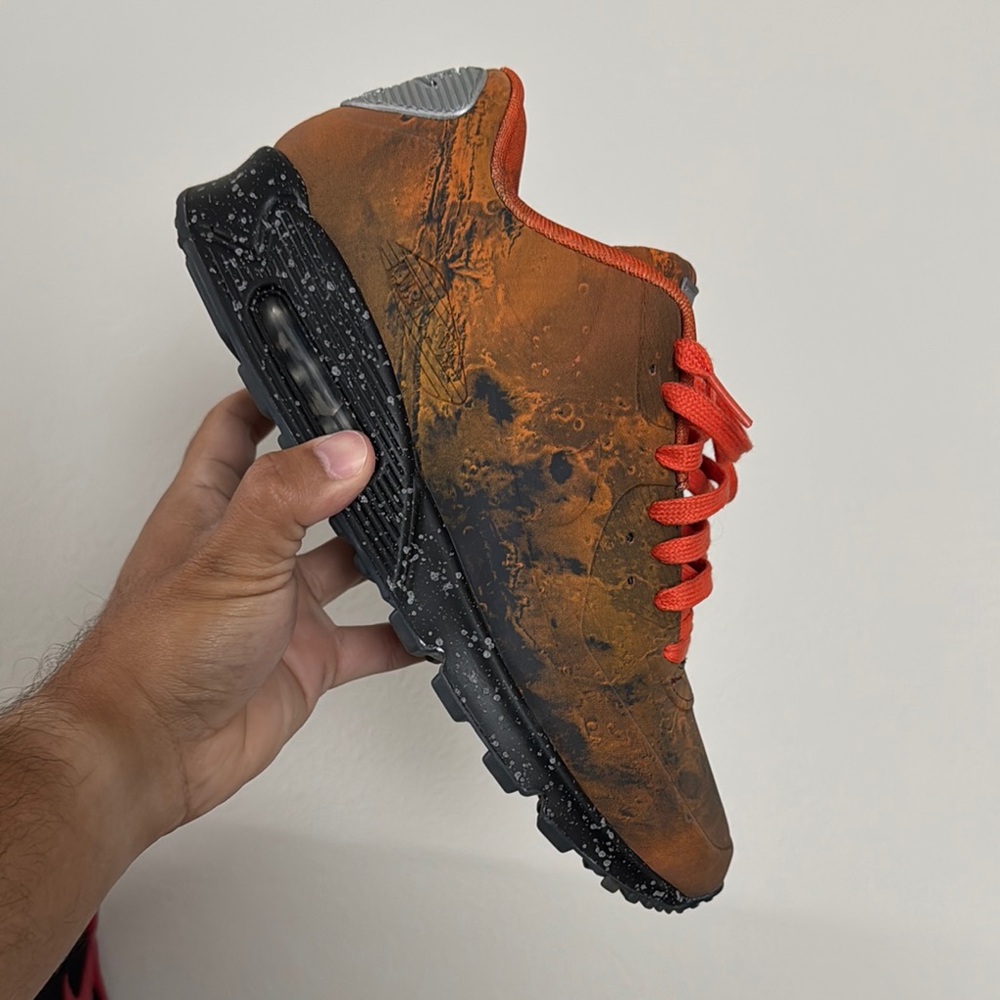 Nike Air Max 90 Mars Landing